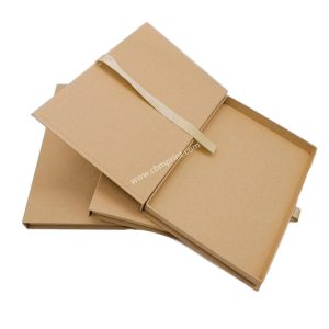 Brown magnetic kraft gift box with ribbon